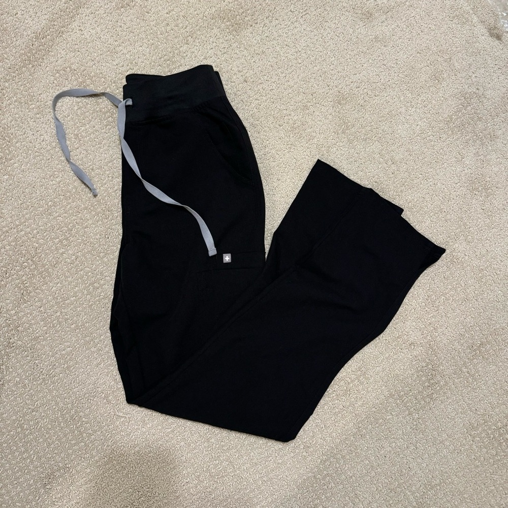 Figs High Waisted Yola Skinny scrub pants